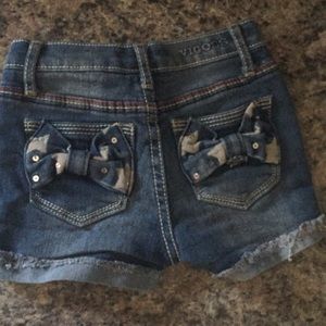 Vigoss Shorts